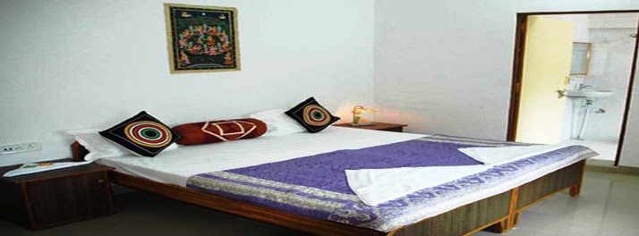 1836/Annpurna Haveli - Bundi 06.jpg